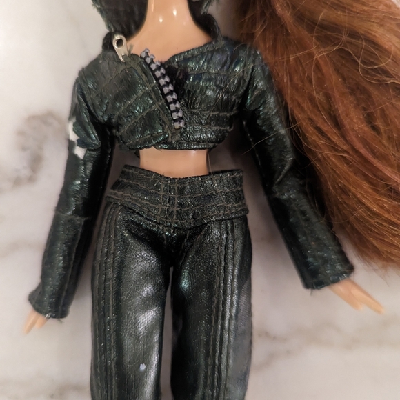 Bratz Meygan - Picture 2 of 7